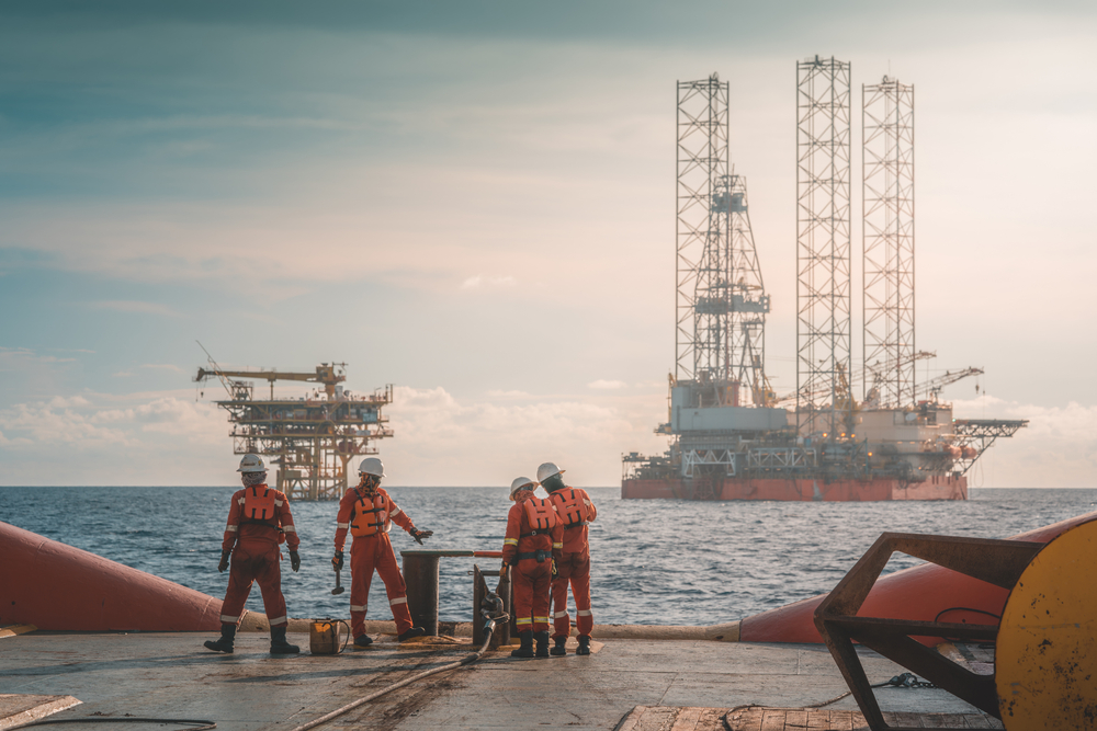 New reporting duties for businesses sponsoring an offshore worker